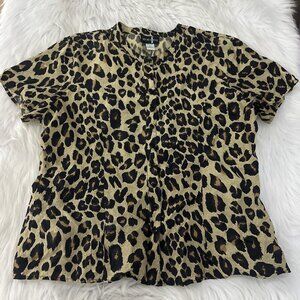 Silk Ncounter womens animal print button up blouse 100% silk L short sleeve